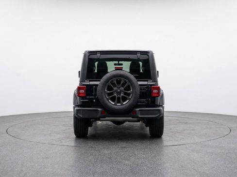 Used 2025 Jeep Wrangler Unlimited Sport AWD/4WD image 7