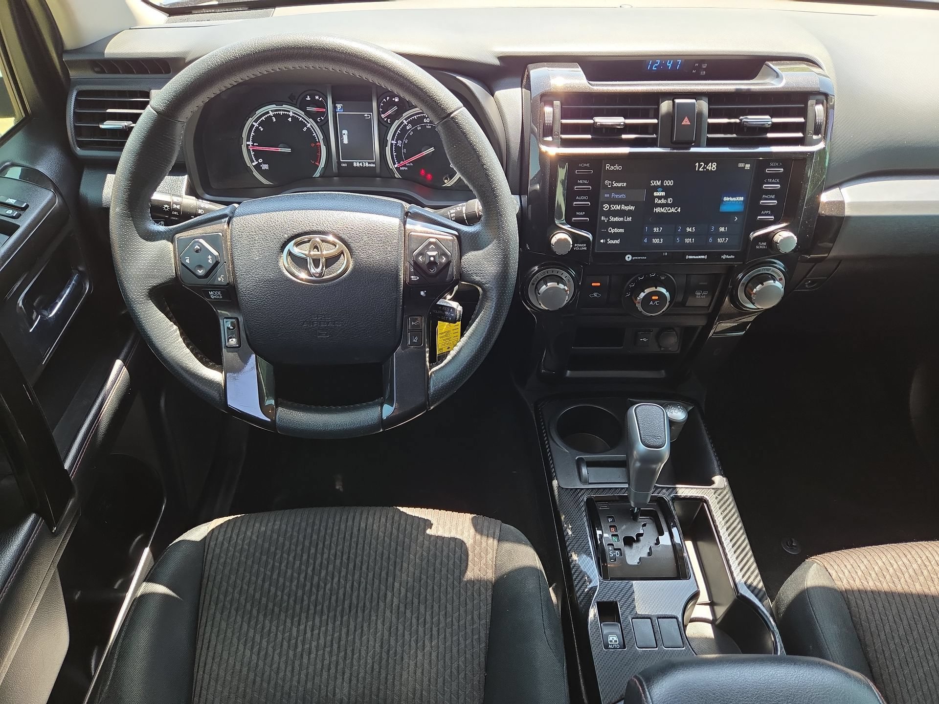 Used 2020 Toyota 4Runner TRD Off-Road AWD/4WD image 14