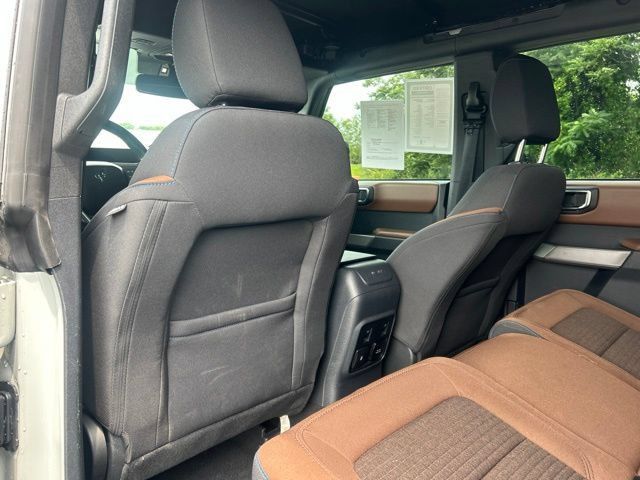 Used 2022 Ford Bronco Outer Banks AWD/4WD image 25