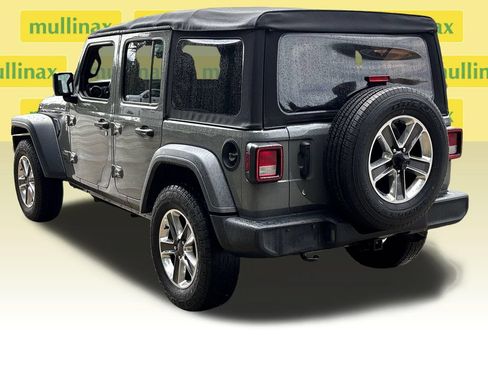 Used 2018 Jeep Wrangler Unlimited Sport S AWD/4WD image 9