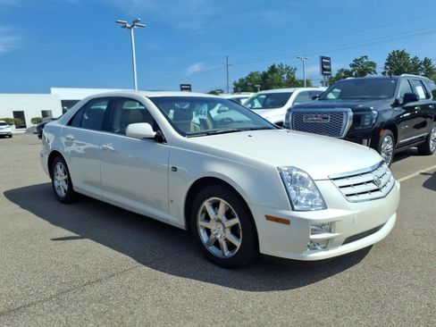 Used 2007 Cadillac STS w/ Preferred Equipment Group AWD/4WD image 3