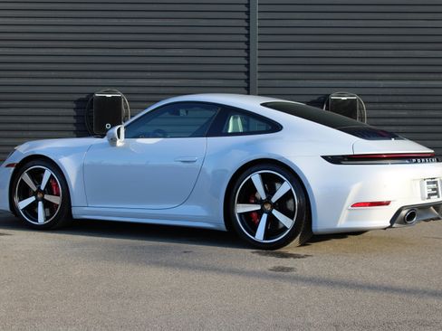 Certified 2025 Porsche 911 Carrera S RWD image 2