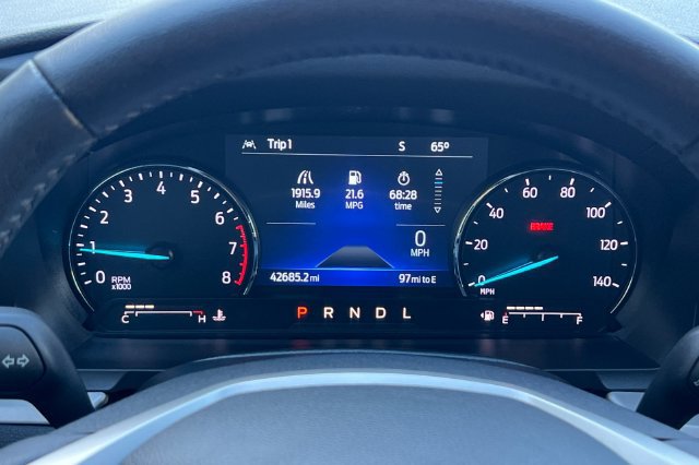 Used 2023 Ford Explorer XLT w/ Equipment Group 202A AWD/4WD image 30