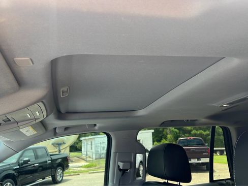 Used 2020 GMC Yukon SLT image 21