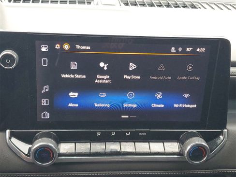 Used 2024 Chevrolet Colorado LT w/ LT Convenience Package image 16