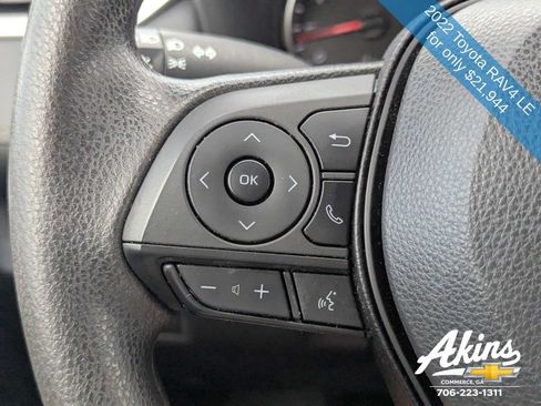 Used 2022 Toyota RAV4 LE FWD image 24