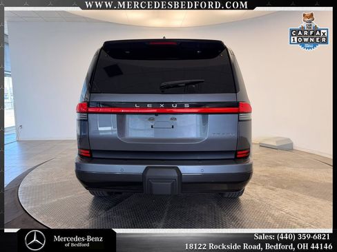 Used 2024 Lexus GX 550 w/ Accessory Package (Z1) AWD/4WD image 9