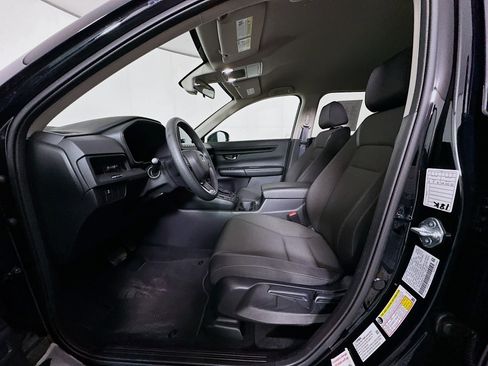 Used 2025 Honda CR-V LX image 13