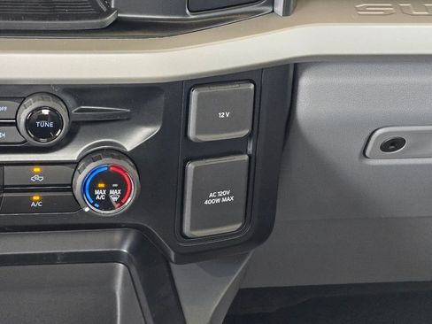 New 2025 Ford F450 XLT image 15