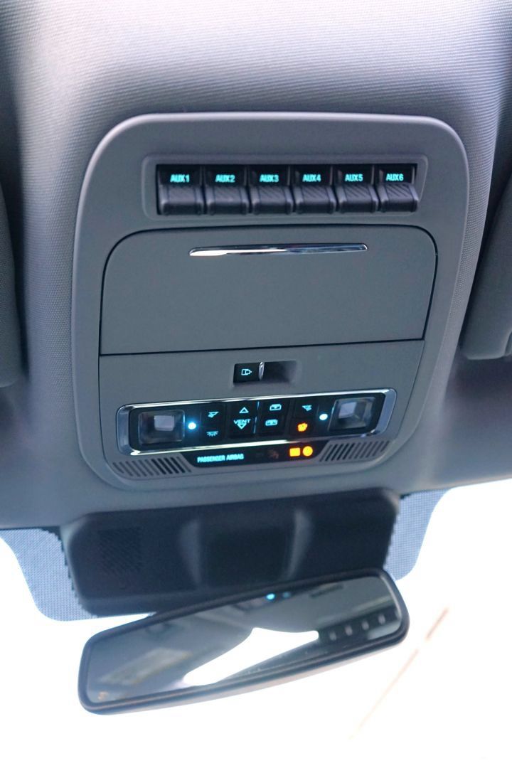 Used 2023 Ford F250 Lariat AWD/4WD image 32
