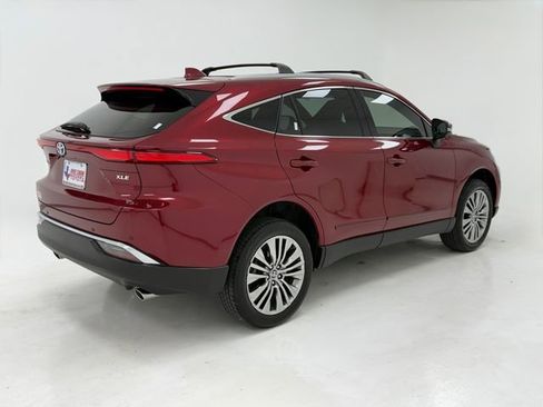 Used 2024 Toyota Venza XLE AWD/4WD image 41