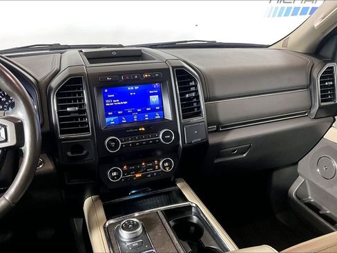 Used 2021 Ford Expedition Limited RWD image 5