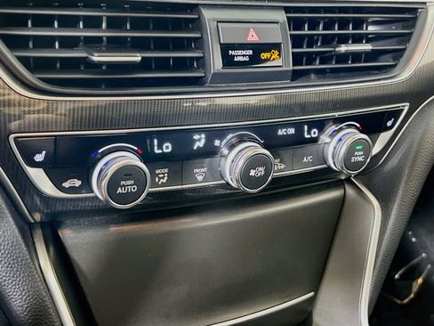 Used 2019 Honda Accord Sport image 15