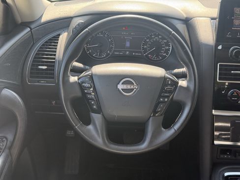 Used 2024 Nissan Armada SV AWD/4WD image 15