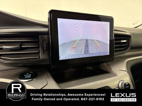 Used 2021 Ford Explorer XLT w/ Class III Trailer Tow Package image 8