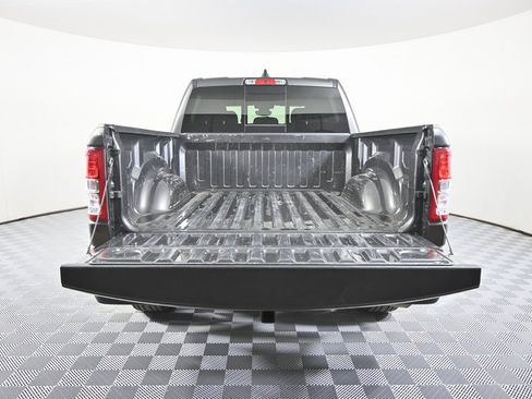 Used 2022 RAM 1500 Lone Star image 6