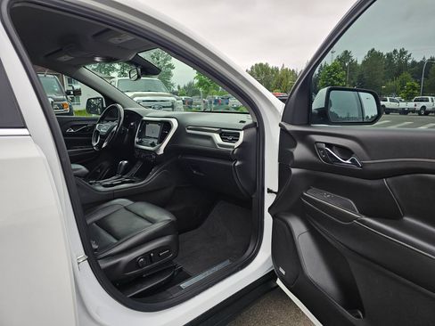 Used 2019 GMC Acadia SLT AWD/4WD image 34