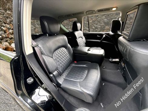 Used 2018 INFINITI QX80 4WD w/ Deluxe Technology Package image 23