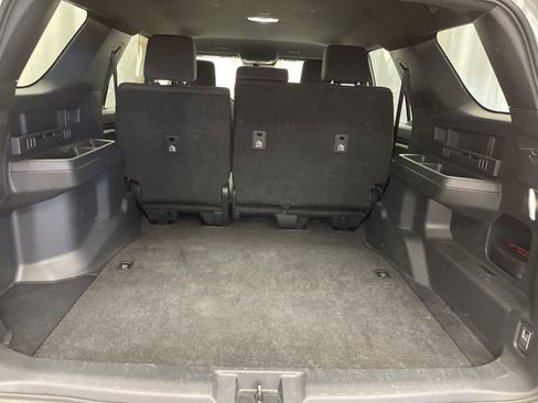 Used 2025 Toyota 4Runner SR5 image 33