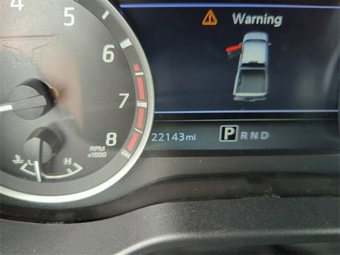 Certified 2024 Nissan Titan SV w/ SV Convenience Package image 46