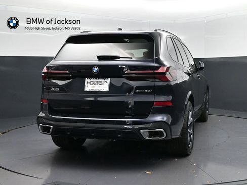 New 2026 BMW X5 xDrive40i w/ M Sport Package AWD/4WD image 7
