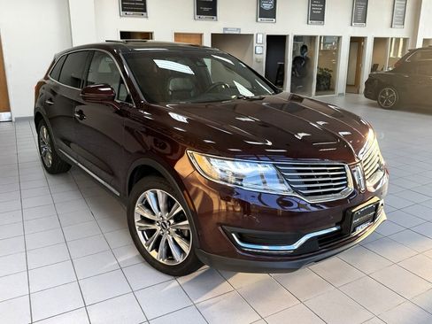 Used 2017 Lincoln MKX Reserve w/ Luxury Package image 59