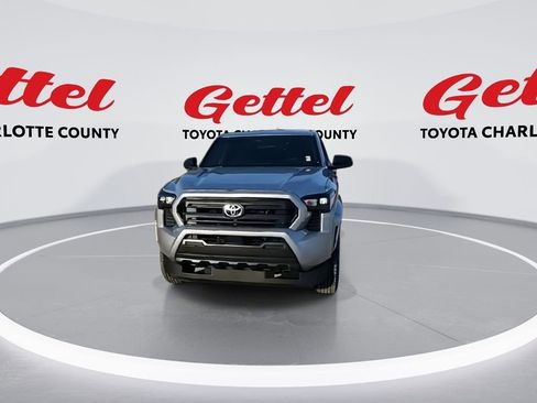 Certified 2025 Toyota Tacoma SR image 3