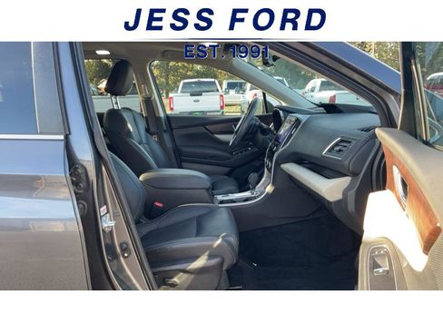 Used 2022 Subaru Ascent Touring image 9