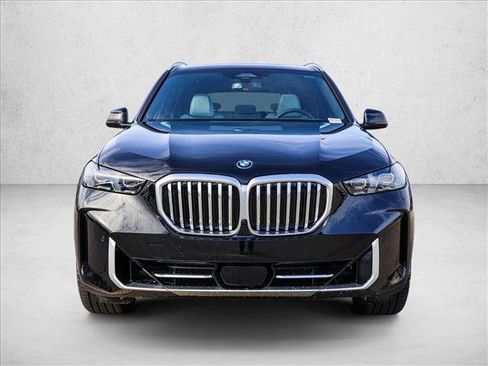 Certified 2025 BMW X5 xDrive50e w/ Parking Assistance Package image 2