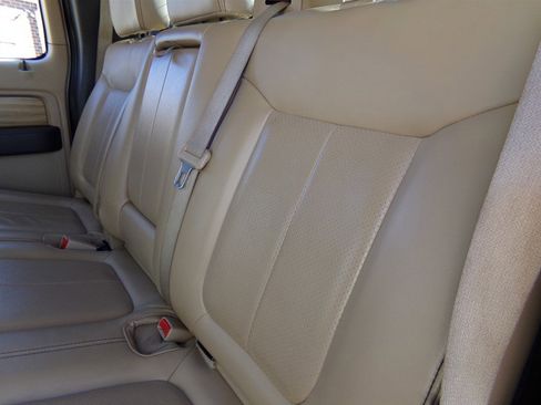 Used 2011 Ford F150 Lariat w/ Lariat Chrome Pkg image 54