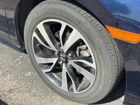 Used 2020 Honda Odyssey Elite image 4
