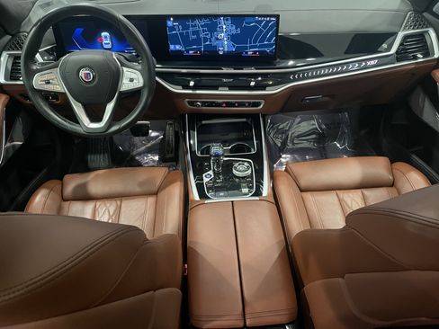 Used 2023 BMW ALPINA XB7 image 17