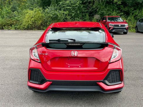 Used 2019 Honda Civic EX image 4