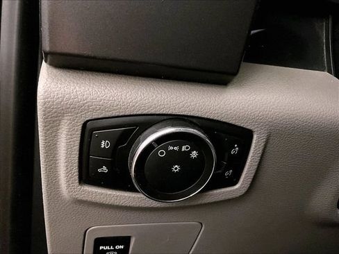 Used 2018 Ford F150 XLT AWD/4WD image 30