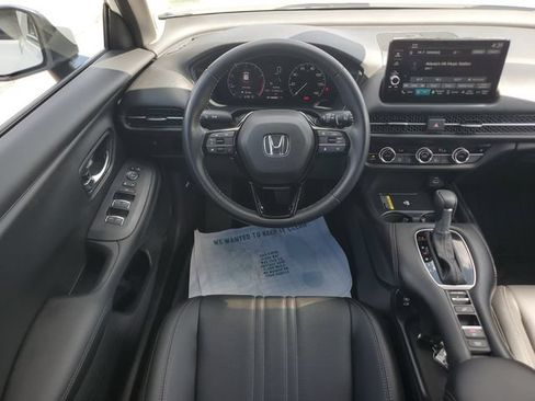 Used 2025 Honda HR-V EX-L image 16
