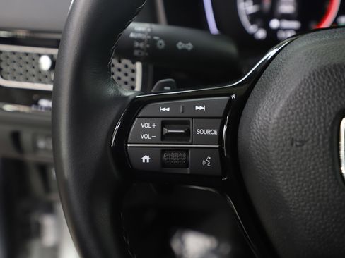 Used 2025 Honda Civic Sport image 17