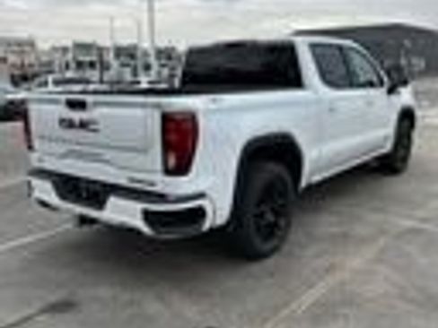 Used 2022 GMC Sierra 1500 Elevation w/ X31 Off-Road Package image 6