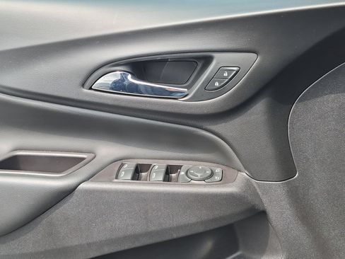 Certified 2021 Chevrolet Equinox LT FWD image 23