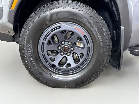 Used 2026 Nissan Frontier PRO-4X w/ Pro-4x Convenience Package AWD/4WD image 24