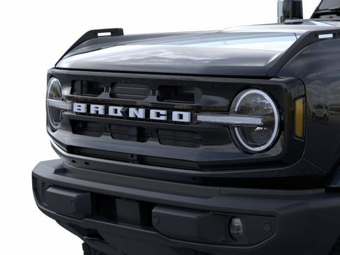 New 2025 Ford Bronco Outer Banks image 19