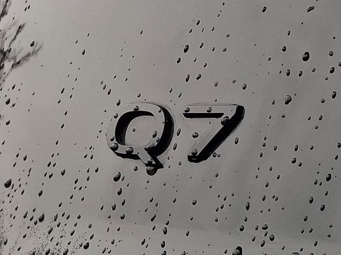 Used 2025 Audi Q7 3.0T Premium w/ Convenience Package image 32