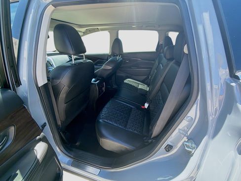 Used 2021 Nissan Murano Platinum w/ Cargo Package AWD/4WD image 24