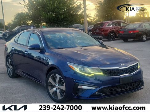 Used 2020 Kia Optima S FWD image 1