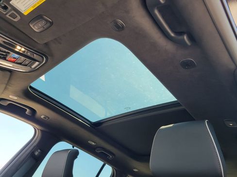 New 2026 Jeep Grand Cherokee Summit AWD/4WD image 16
