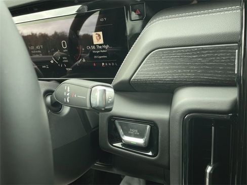 New 2026 GMC Yukon XL AT4 Ultimate w/ LPO, Illumination Package image 16