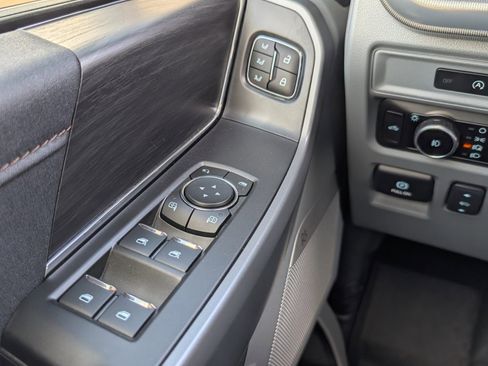 Used 2025 Ford F150 Lariat w/ Equipment Group 502A High image 16