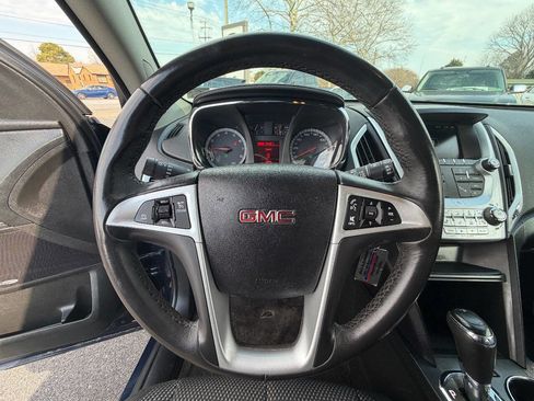 Used 2016 GMC Terrain SLE w/ Convenience Package image 4