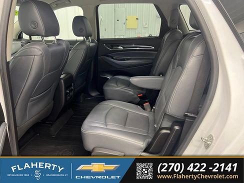 Used 2018 Buick Enclave Premium w/ LPO, Hit The Road Package AWD/4WD image 11
