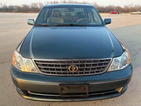 Used 2004 Toyota Avalon XLS image 38