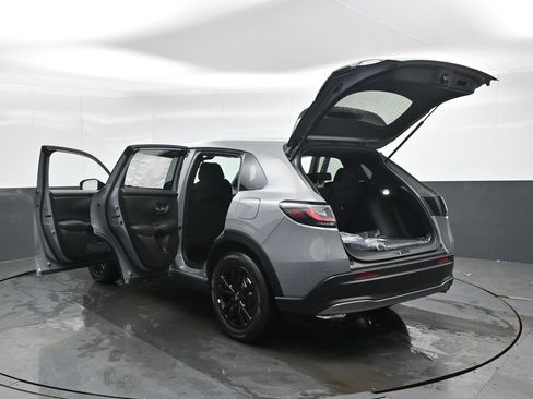 New 2026 Honda HR-V Sport image 38